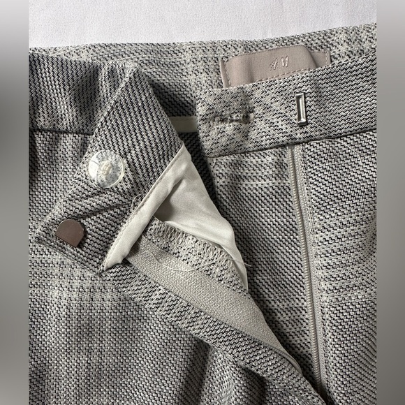 H&M Women’s Gray Plaid Dress Pants / Trousers - Picture 6 of 6